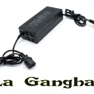 Cargador de batería JN-60 Patinete - Citycoco - Patinete eléctrico. Input 100-240V-AC 50-60HZ. Output DC-67.2V-2A