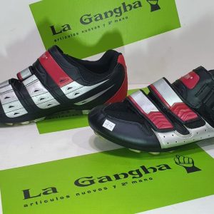 Zapatillas Ciclismo MTB Crane. Talla 44. No incluye Calas. Producto Segunda mano