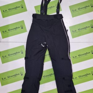 Pantalón Motorista. Talla XS. Incluye Protecciones en Rodillas. No incluye Forro. Producto Segunda mano