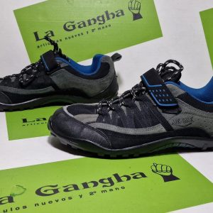 Zapatillas Ciclismo MTB AirStar. Talla 43. No Incluye Calas. Producto Segunda Mano