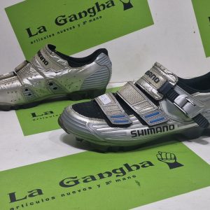 Zapatillas Ciclismo MTB Shimano SH-M225S. Talla 43. Incluye Calas. Producto Segunda mano