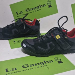 Zapatillas Ciclismo MTB Mavic. Talla 45 1/3. Incluye Calas. Producto Segunda mano